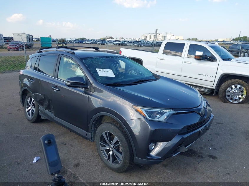 2018 Toyota RAV4 XLE