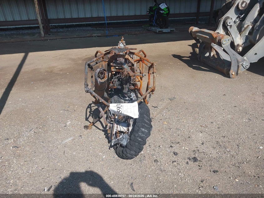 2010 BMW F800 auction photo 6