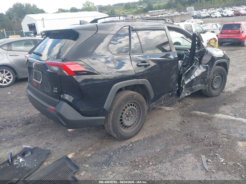 TOYOTA RAV4 - zdjęcie 4
