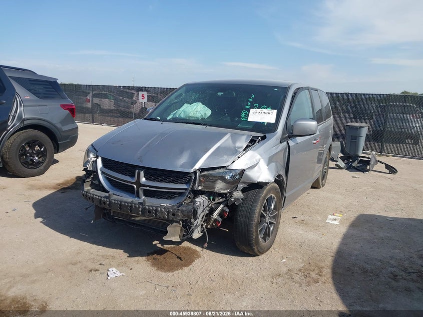 2019 Dodge Caravan, Front End, IAAI, VIN 2C4RDGEG4KR658813 — photo 2