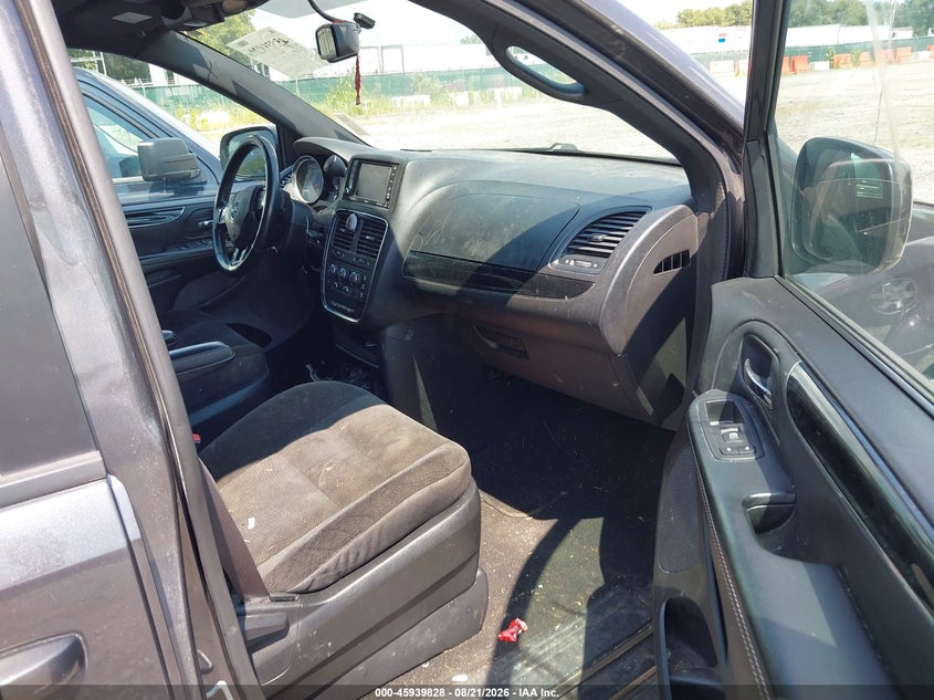 2017 DODGE GRAND CARAVAN auction photo 5