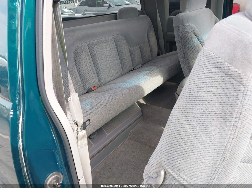 1996 CHEVROLET GMT-400 auction photo 8