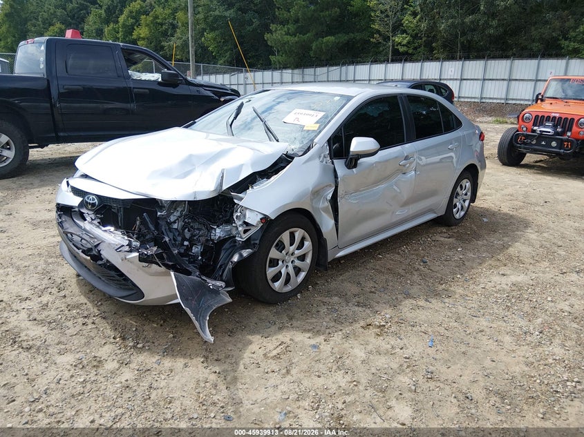2025 Toyota Corolla, Front End, IAAI, VIN 5YFB4MDE1SP240239 — photo 2