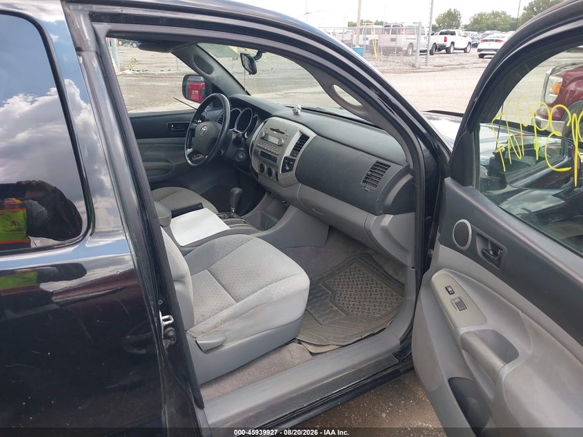 2006 TOYOTA TACOMA auction photo 5