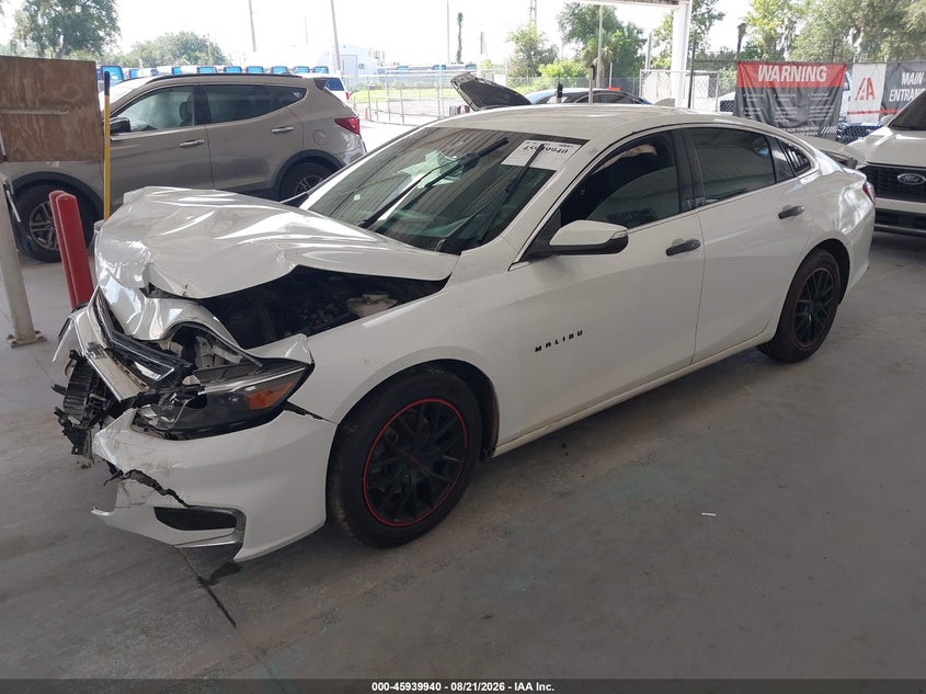 2017 CHEVROLET MALIBU auction photo 2