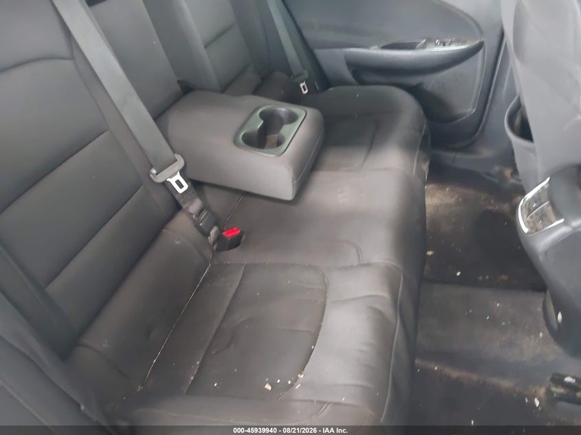 2017 CHEVROLET MALIBU auction photo 8