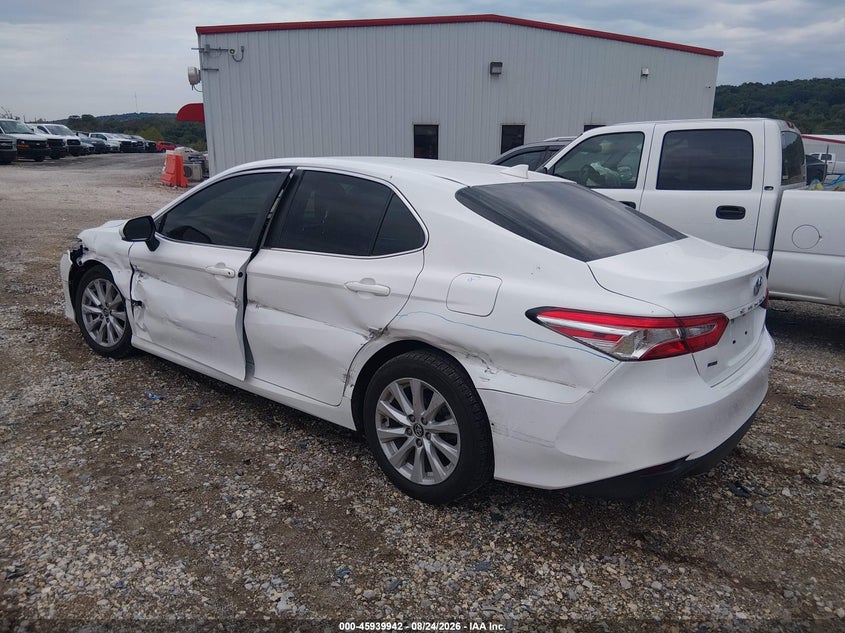 2020 TOYOTA CAMRY auction photo 3