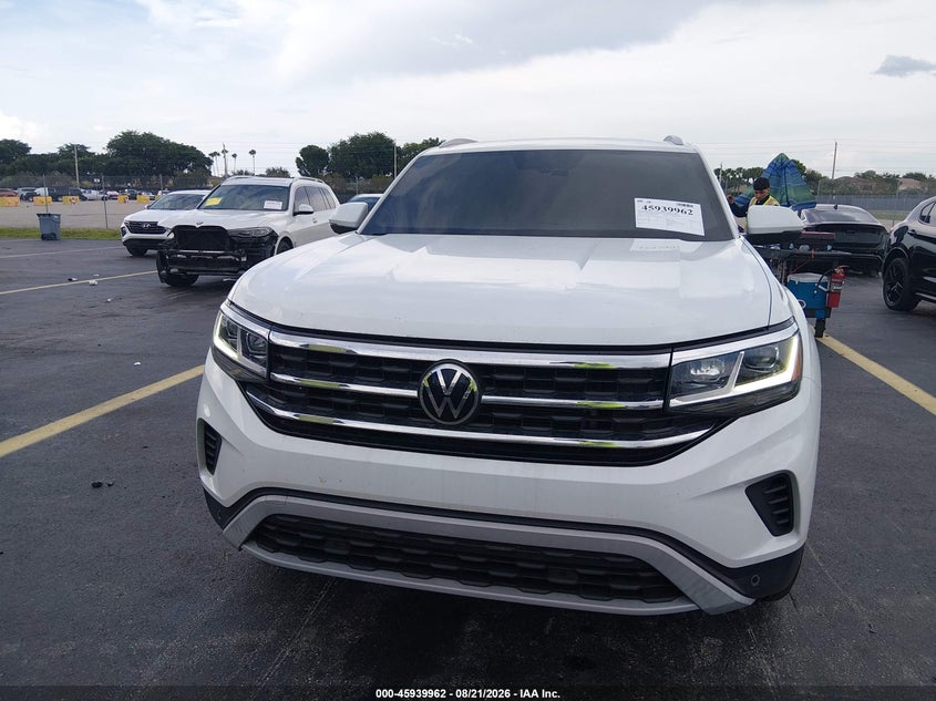 2022 VOLKSWAGEN ATLAS CROSS SPORT auction photo 6