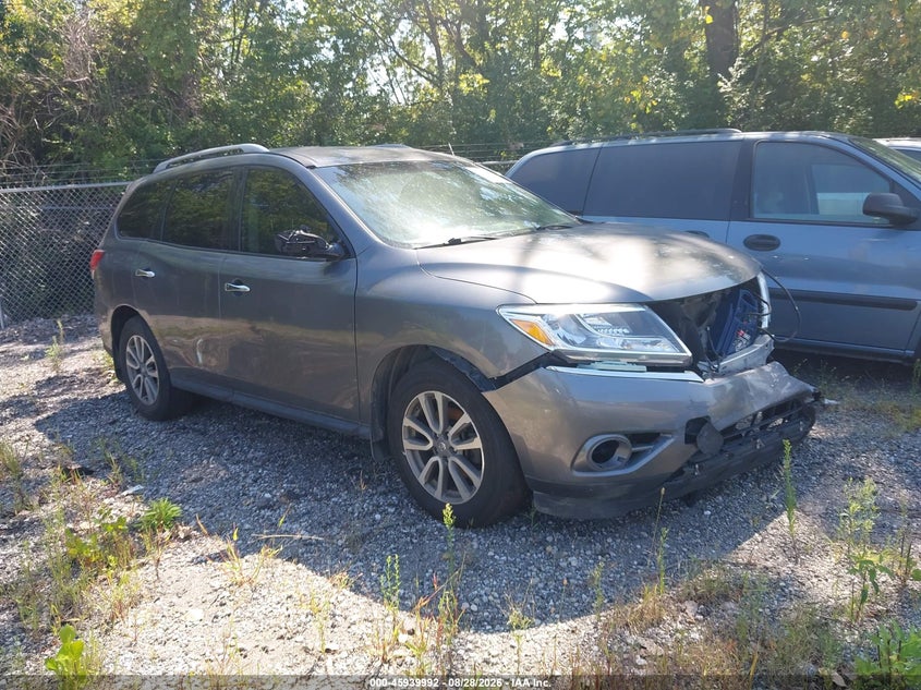 2016 NISSAN PATHFINDER auction photo 1
