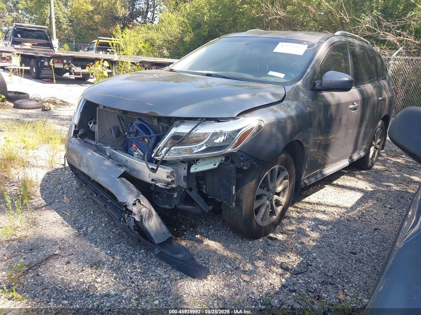 2016 NISSAN PATHFINDER auction photo 2
