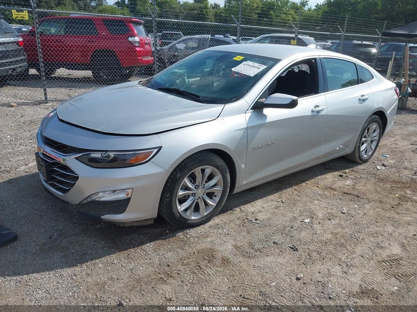2019 Chevrolet Malibu, Right Side, IAAI, VIN 1G1ZD5ST4KF144353 — photo 2
