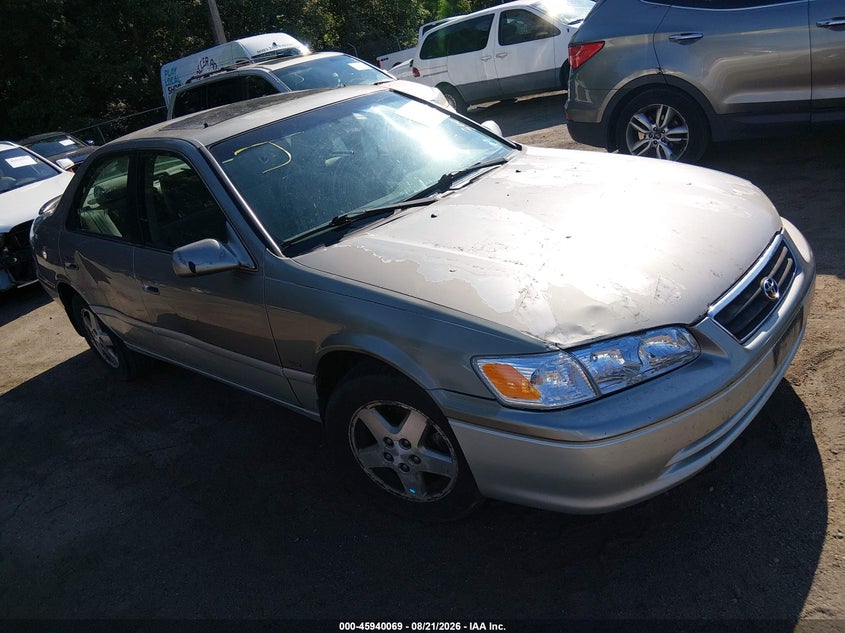 2001 TOYOTA CAMRY auction photo 1