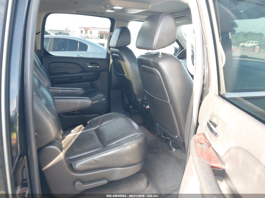 2008 CADILLAC ESCALADE ESV auction photo 8