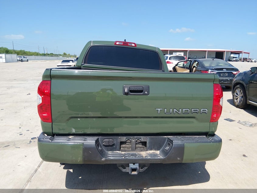 TOYOTA TUNDRA - zdjęcie 15
