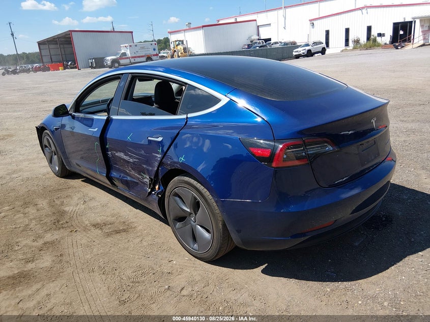 Vin: 5yj3e1eb8jf115382, lot: 46439302, tesla model 3 long range/performance 20183
