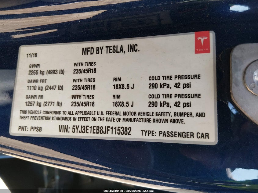 TESLA MODEL 3 - zdjęcie 9