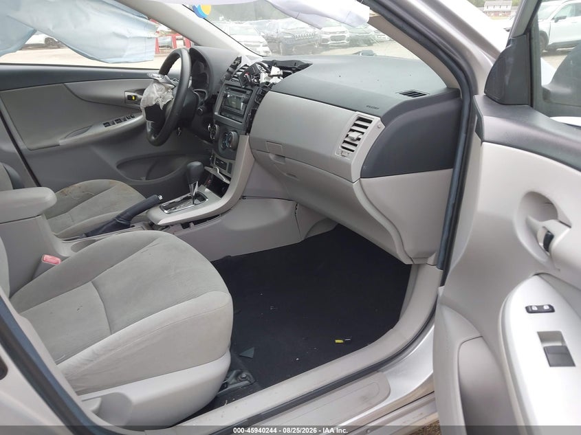 2012 TOYOTA COROLLA auction photo 5