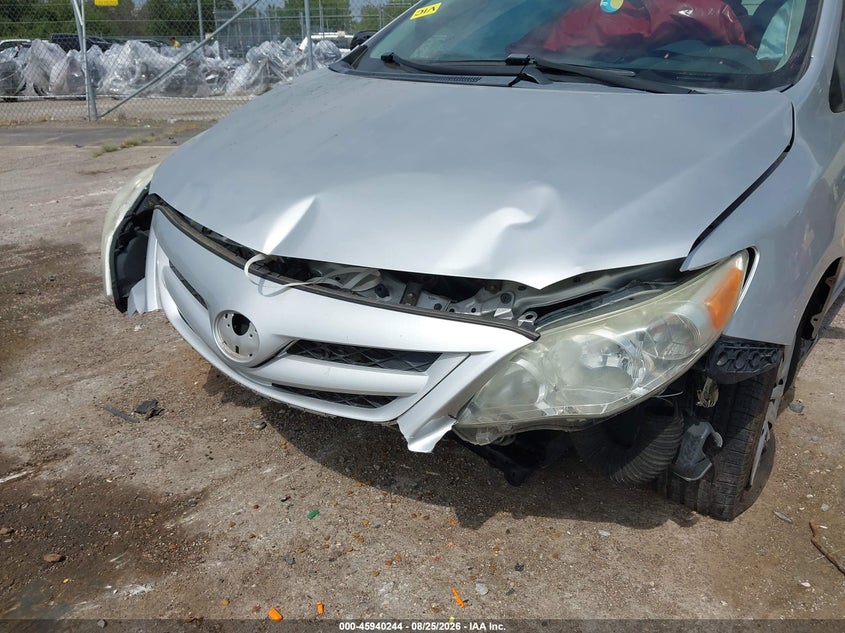 2012 TOYOTA COROLLA auction photo 6