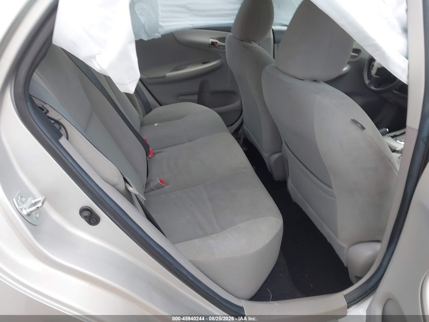 2012 TOYOTA COROLLA auction photo 8