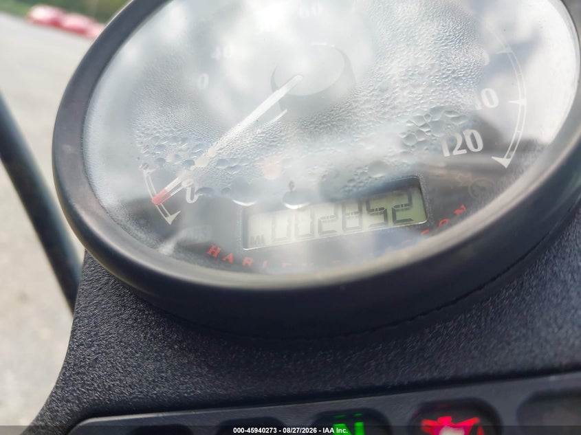 HARLEY-DAVIDSON XL883 2021