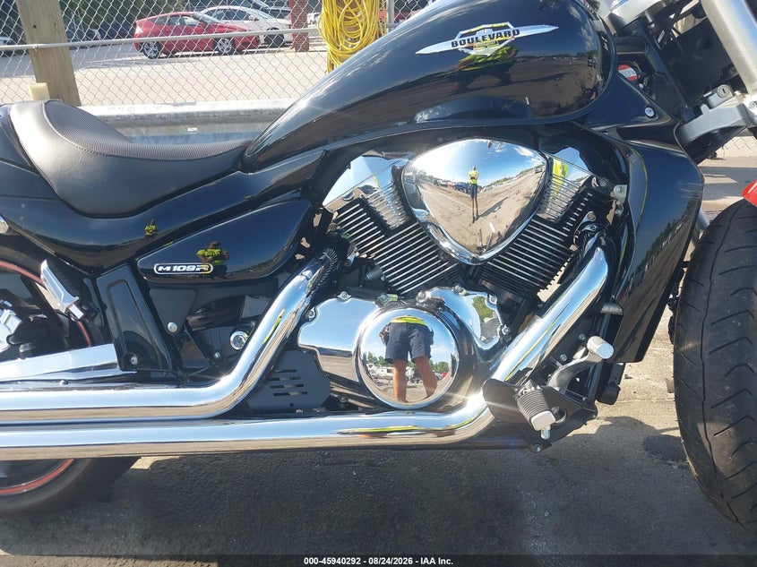 2011 SUZUKI VZR1800 auction photo 8