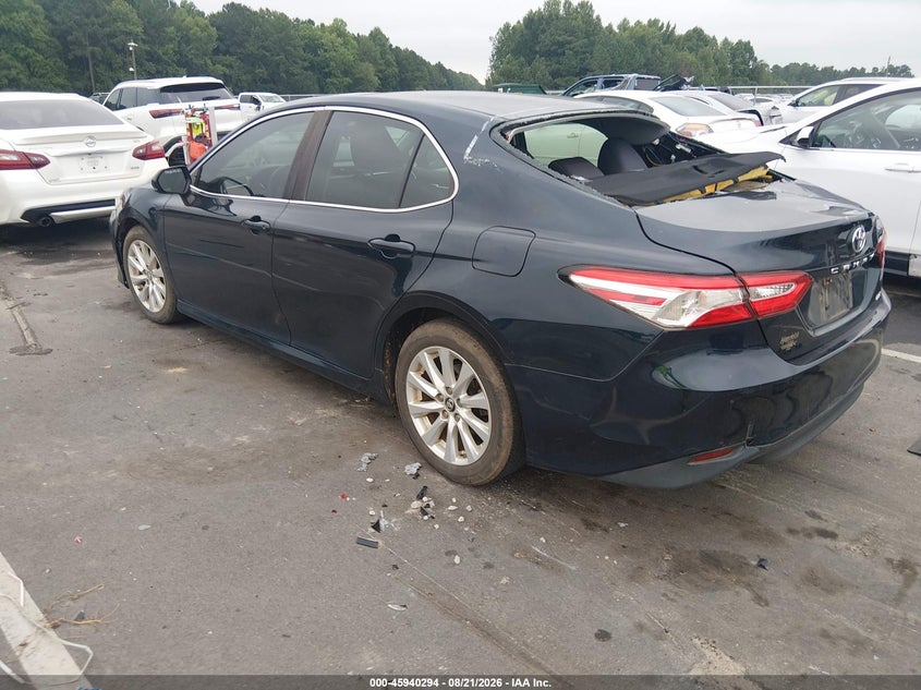 2018 TOYOTA CAMRY auction photo 3