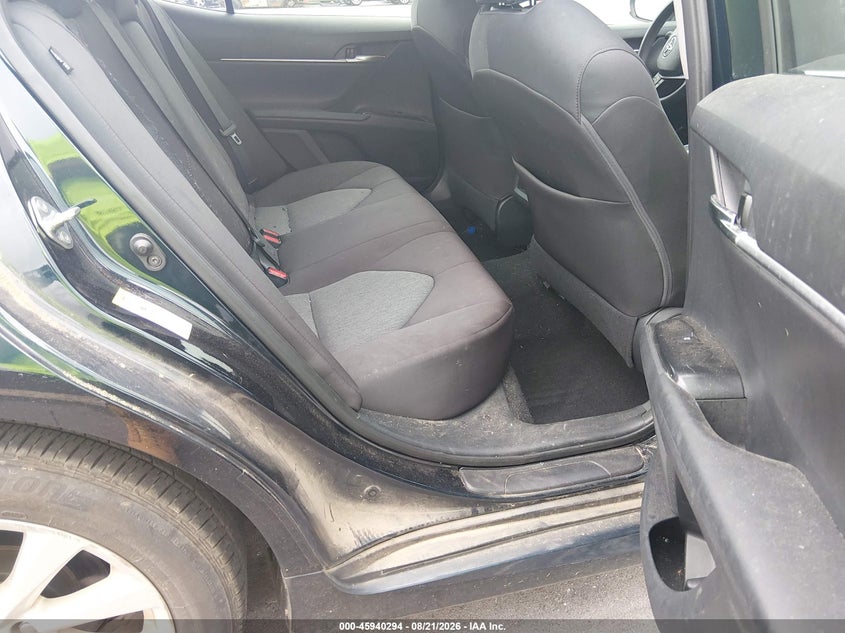 2018 TOYOTA CAMRY auction photo 8