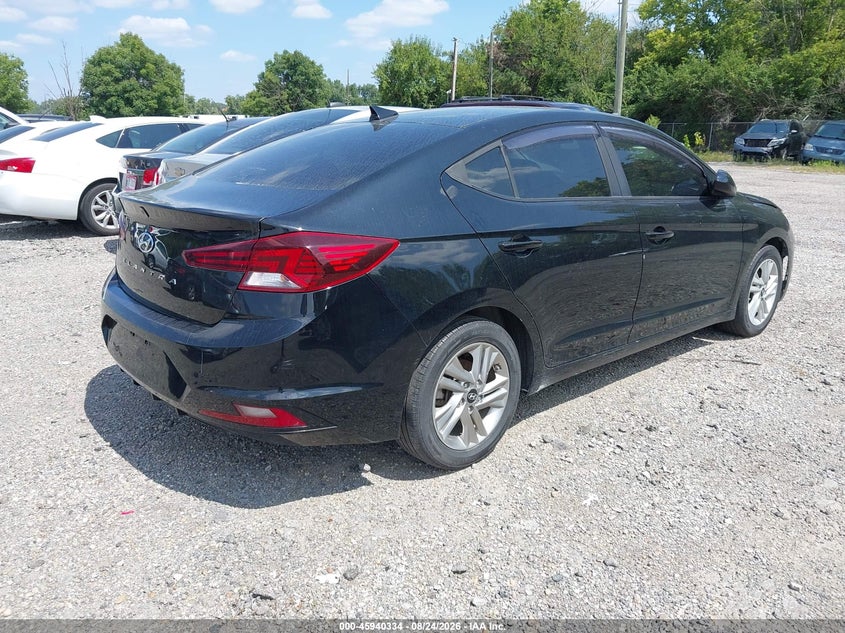 2019 HYUNDAI ELANTRA auction photo 4