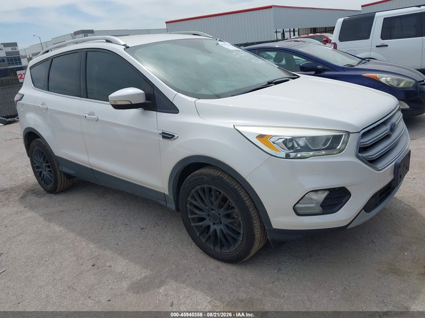 Vin: 1fmcu0j90hud40098, lot: 46439528, ford escape titanium 2017 img_1