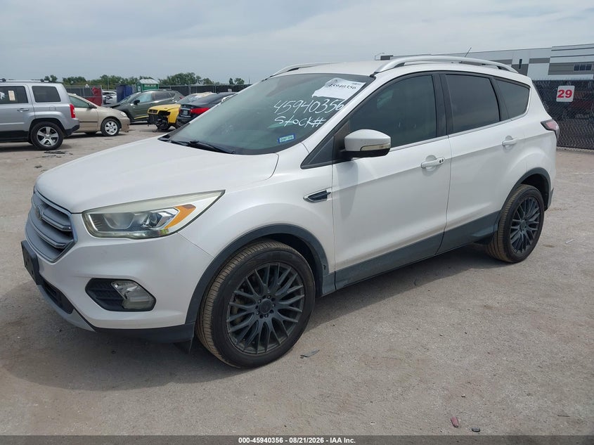 2017 Ford Escape, Обычный износ, IAAI, VIN 1FMCU0J90HUD40098 — фото 2