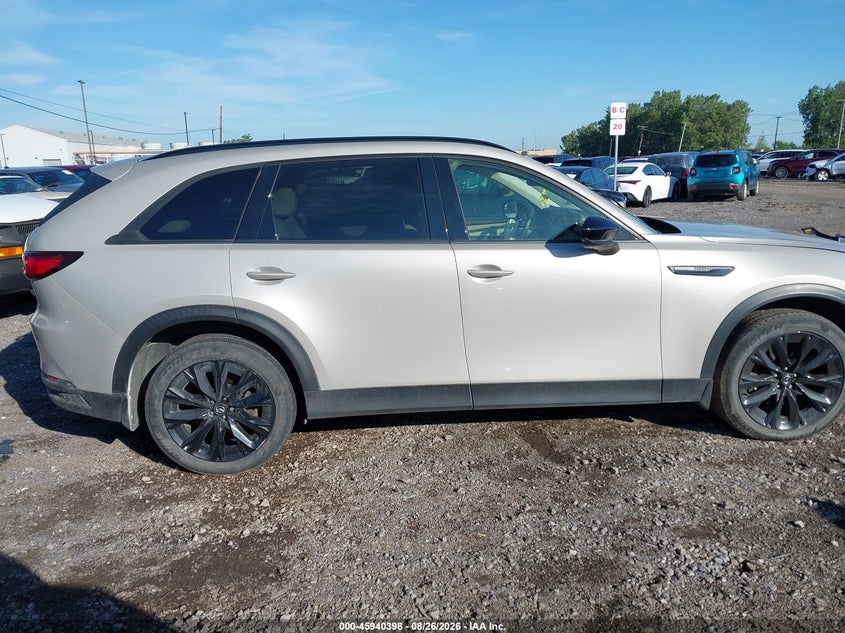 MAZDA CX-90 - zdjęcie 14