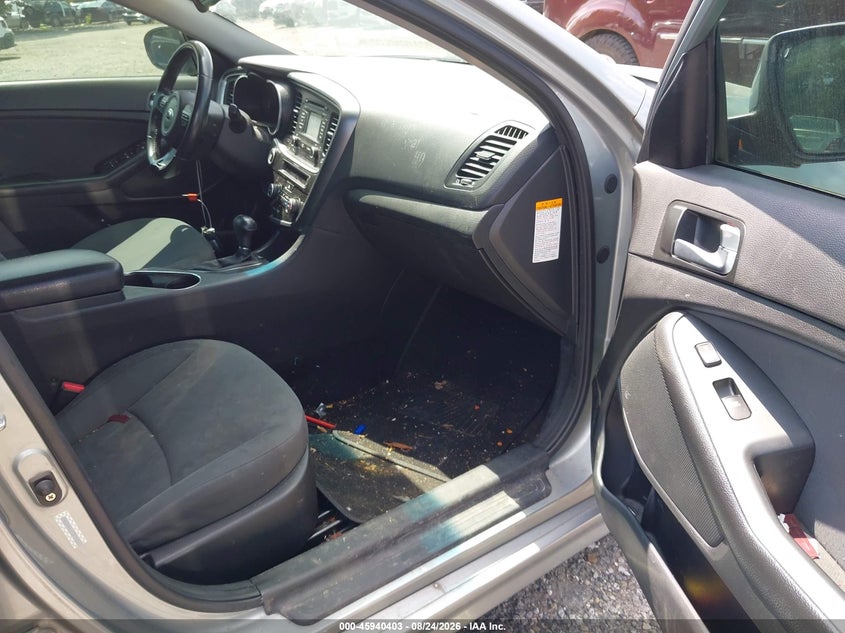 2015 KIA OPTIMA HYBRID auction photo 5
