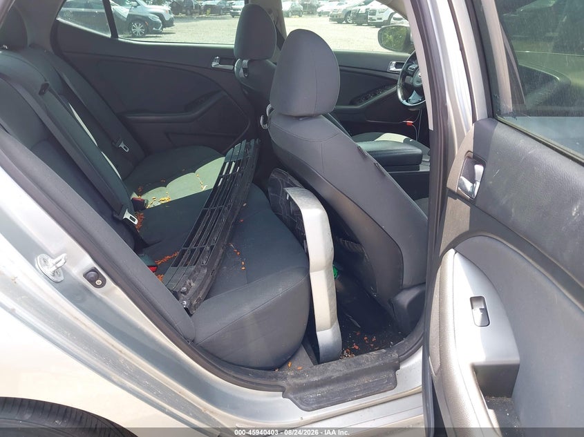 2015 KIA OPTIMA HYBRID auction photo 8