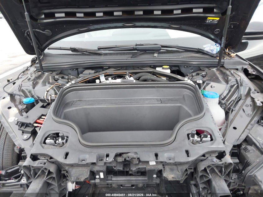 2025 AUDI A6 E-TRON PREMIUM PLUS · Photo 10
