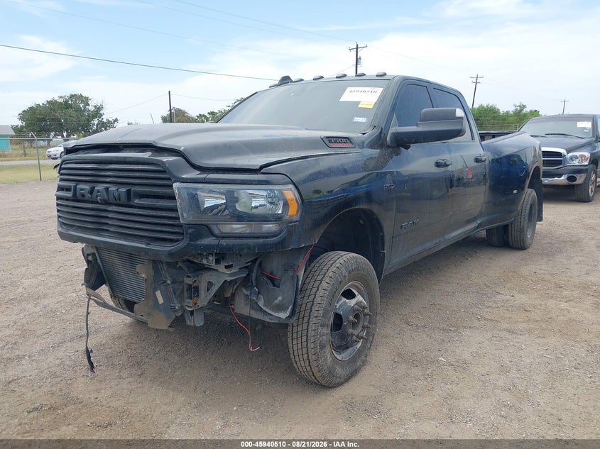 2020 RAM 3500, Front & Rear, IAAI, VIN 3C63RRHL1LG233544 — photo 2