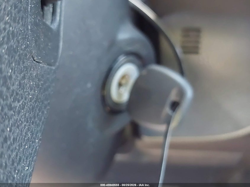 Photo 11 - TOYOTA COROLLA