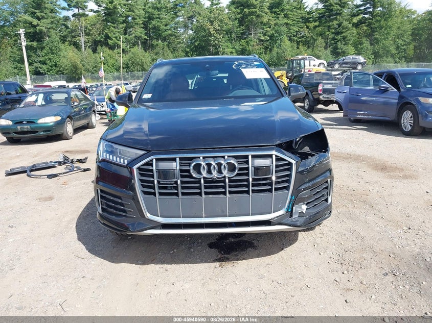 Фото 13 - AUDI Q7