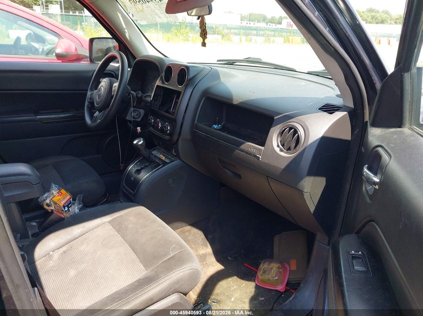 2014 JEEP PATRIOT auction photo 5
