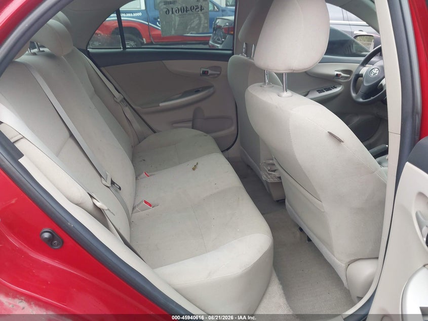2013 TOYOTA COROLLA auction photo 8