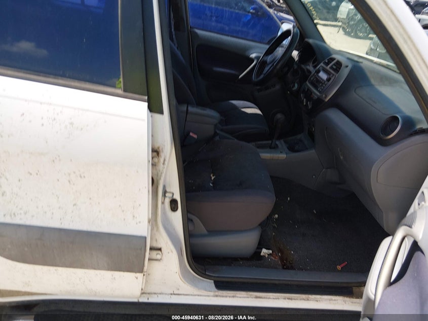 2001 TOYOTA RAV4 auction photo 5
