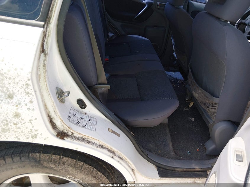 2001 TOYOTA RAV4 auction photo 8
