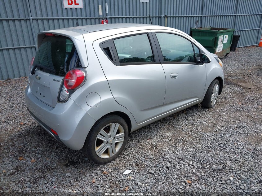 2014 CHEVROLET SPARK auction photo 4