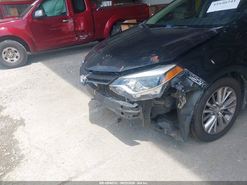 2015 TOYOTA COROLLA auction photo 6