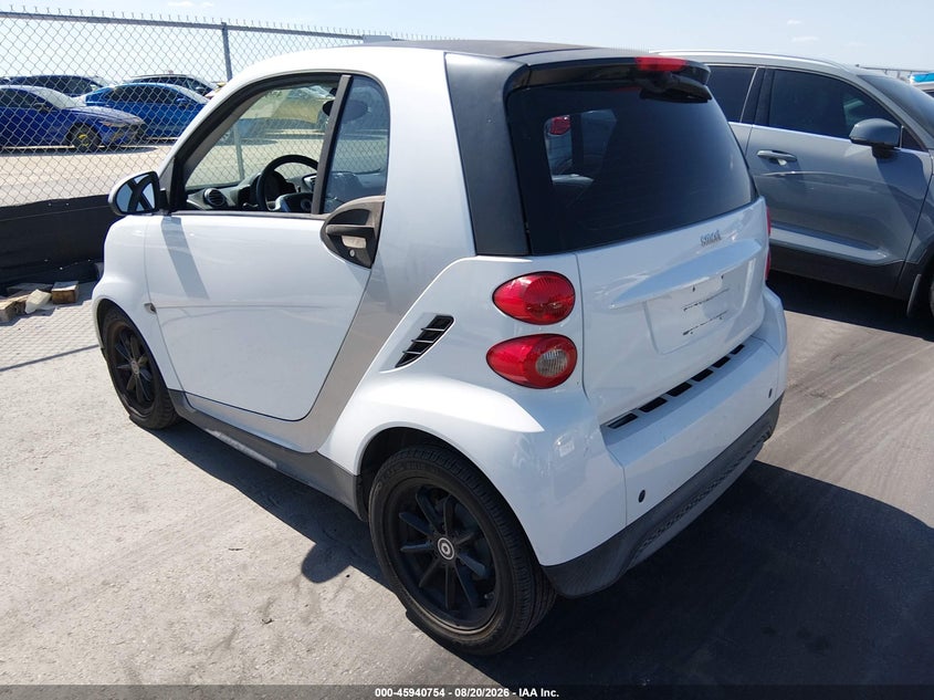 2014 SMART FORTWO auction photo 3