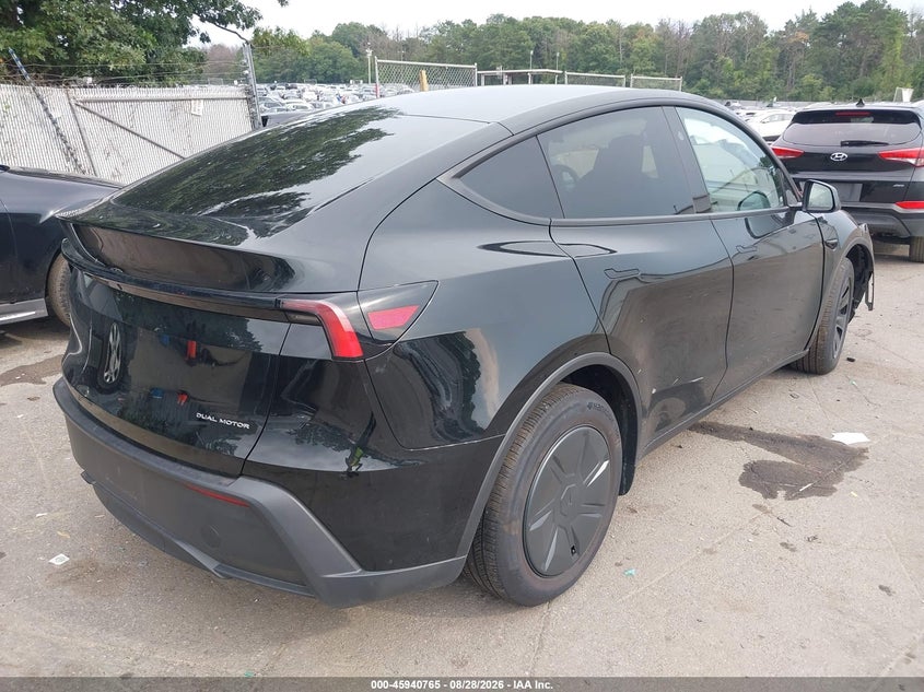Фото 4 - TESLA MODEL Y