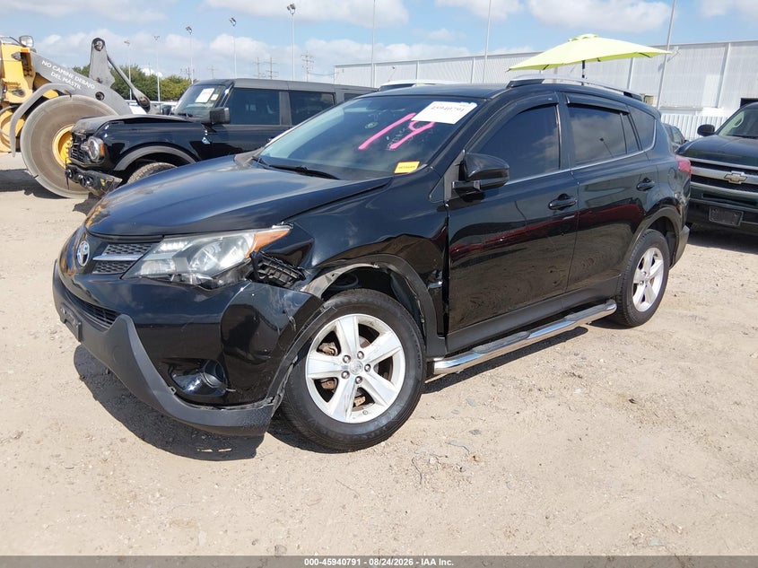 2014 Toyota RAV 4, Удар спереду, IAAI, VIN 2T3ZFREVXEW111821 — фото 2