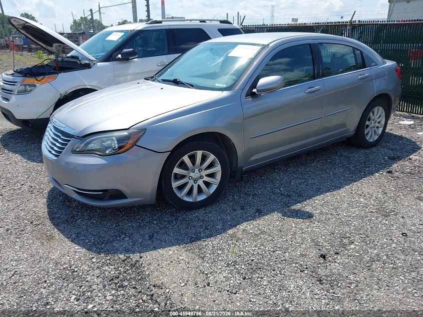 2013 CHRYSLER 200 auction photo 6