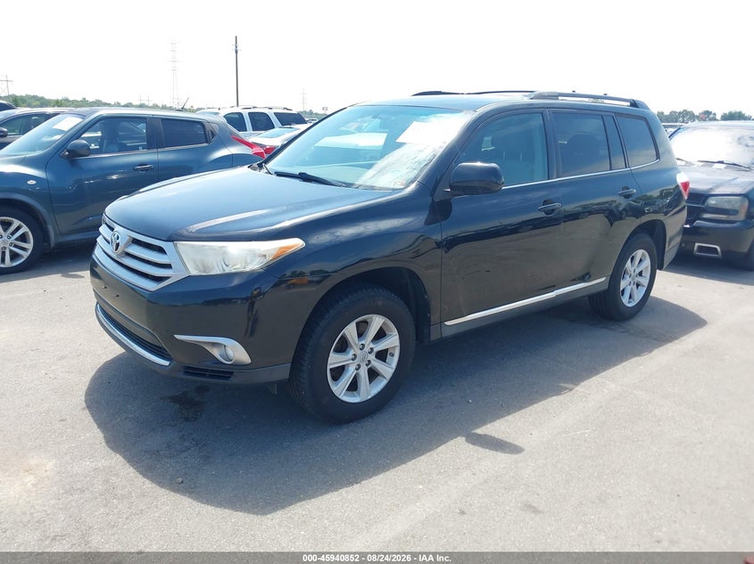 2013 Toyota Highlander, Обычный износ, IAAI, VIN 5TDBK3EH1DS182703 — фото 2