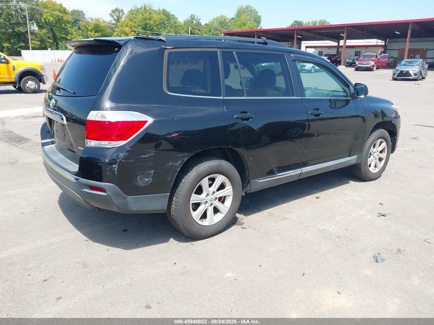 Vin: 5tdbk3eh1ds182703, lot: 46440024, toyota highlander base plus v6 20134