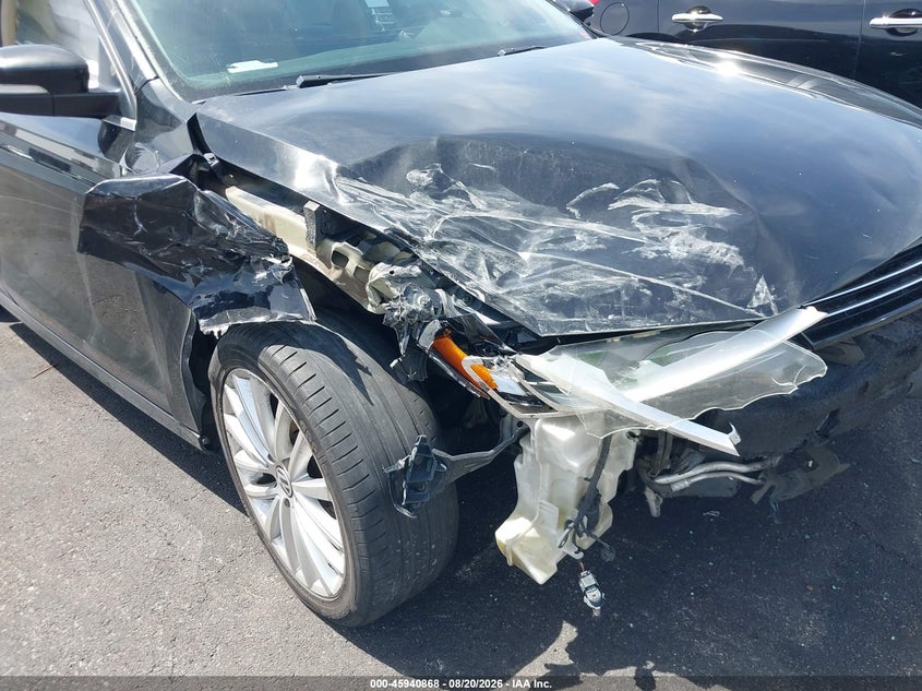 2013 VOLKSWAGEN JETTA auction photo 6